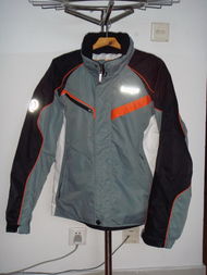 外貿(mào)服裝 運動服裝生產(chǎn)供應商與服飾制造的專業(yè)指南